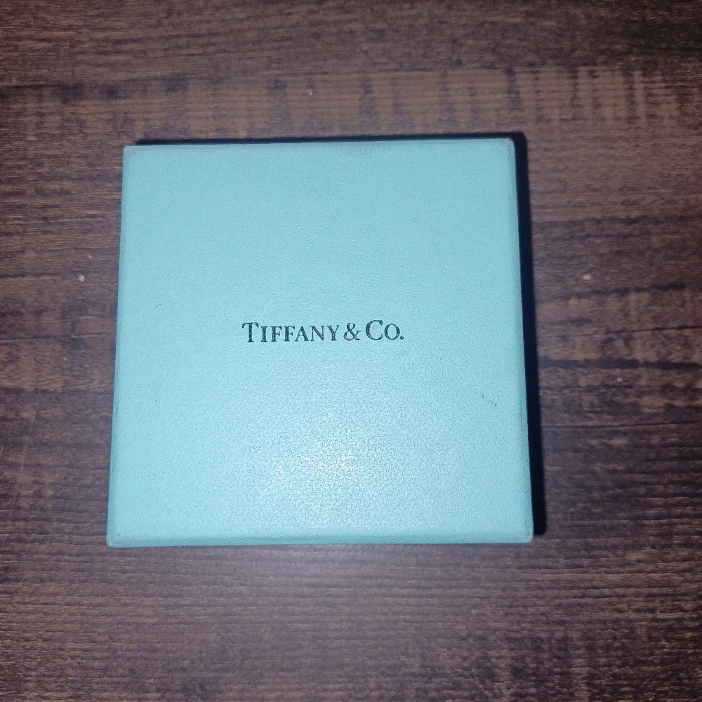 Tiffany & Co. Silver Mesh Ring - Picture 2 of 4